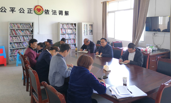集團(tuán)公司黨委書記、董事長周燕賓一行調(diào)研脫貧攻堅(jiān)工作