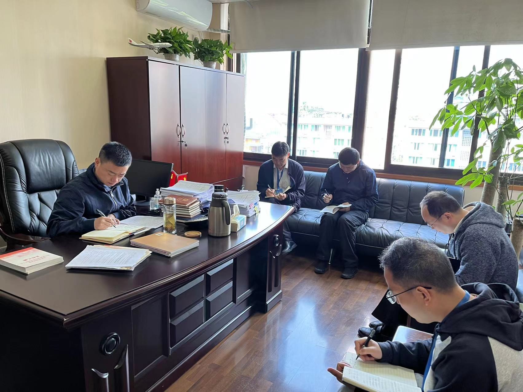 樹廉潔之心，行廉潔之事，做廉潔之人
